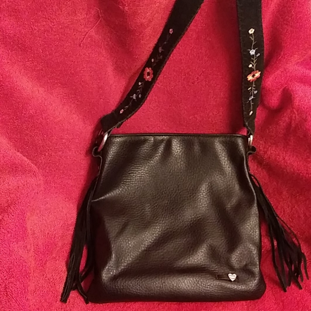 RAMPAGE CROSS BODY PURSE